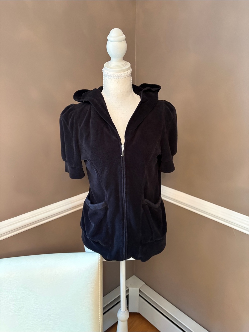 Juicy Couture Black Short-Sleeve Hooded Zip-Up Velour Jacket